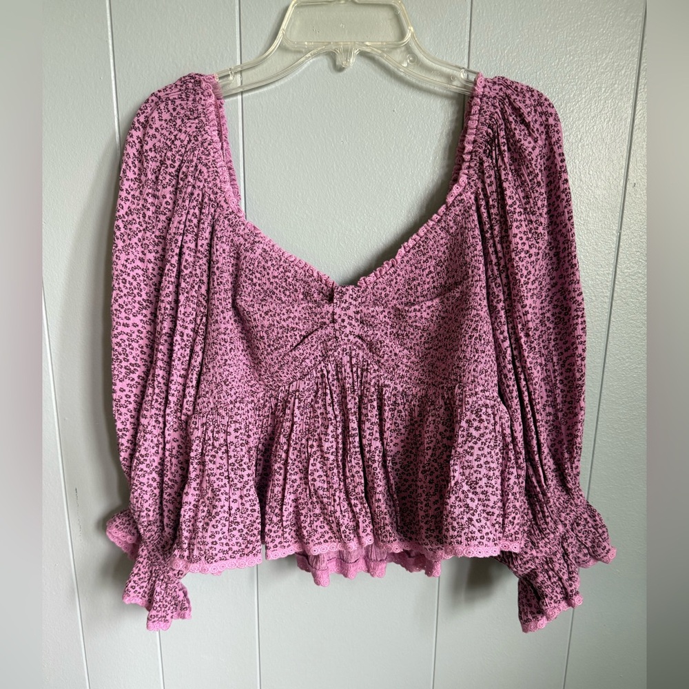 FREE PEOPLE PURPLE FLORAL QUARTER SLEEVE BABYDOLL BRITTANY BLOUSE SMALL